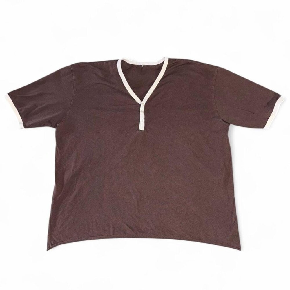 V Neck BAsic Tee